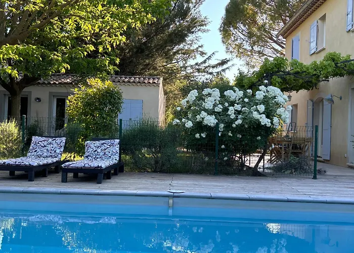 Joli Gite En Provence Avec Piscine