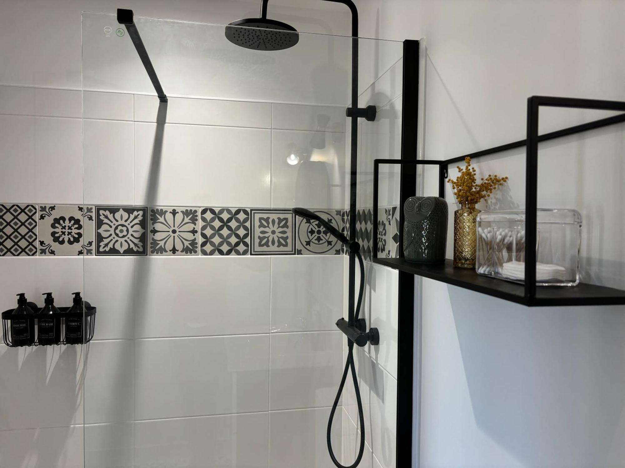 Joli En Provence Avec Piscine